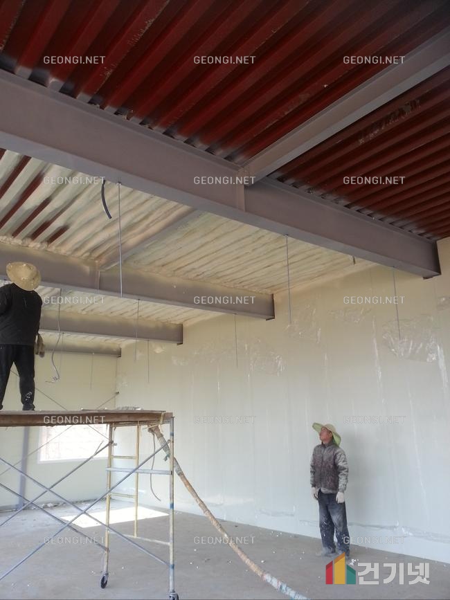 아산시 우레탄폼 단열공사로 결로 방지 및 에너지 효율 극대화