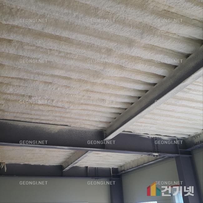 보령시 양돈장 경질 우레탄폼 단열공사로 에너지 효율 극대화
