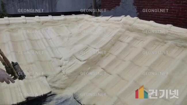 이천시 우레탄폼 단열공사로 결로 문제를 해결하고 에너지 효율 높이기