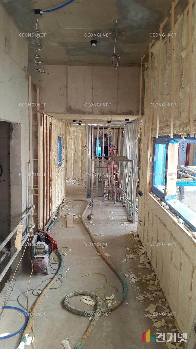 영통구 창고형 마트 우레탄폼 단열공사로 에너지 효율 극대화!