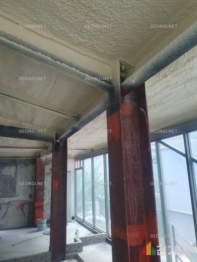 보령시 물류창고 우레탄폼 단열공사, 결로 문제 해결과 에너지효율 극대화