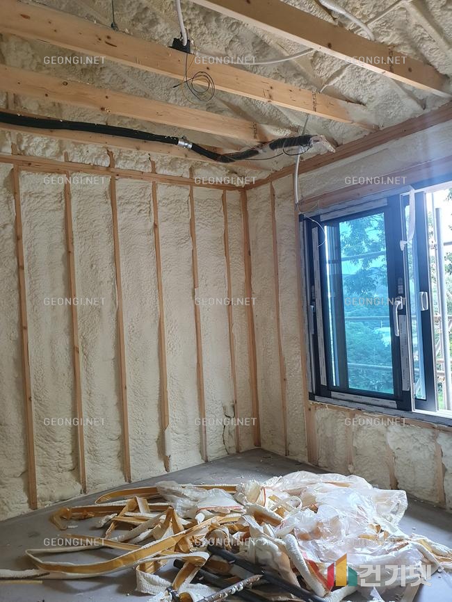 강서구 우레탄폼 단열공사로 결로 문제 해결과 에너지 효율 극대화