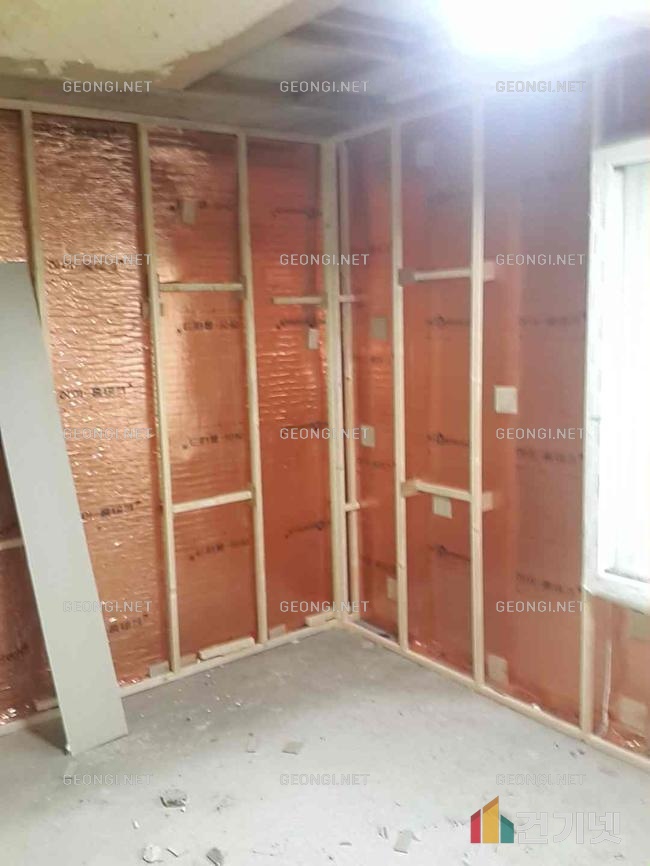 홍성군 양돈장 단열공사, 경질우레탄폼으로 에너지 효율 극대화!