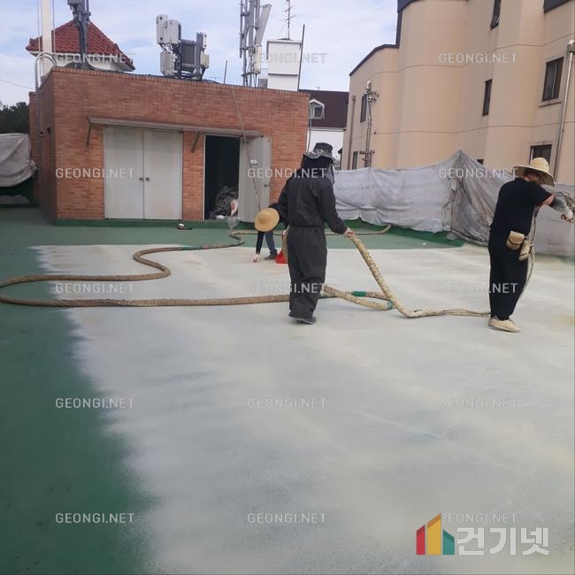 부여군 목조주택 단열, 우레탄폼 시공으로 결로 문제 해결!