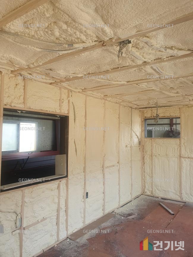 광양시 창고형 마트 우레탄폼 단열공사, 결로 문제 해결과 에너지 효율 극대화