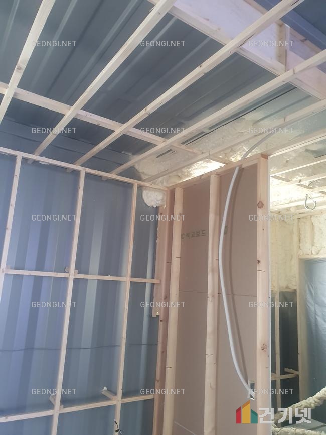 에너지 효율 극대화! 용산구 타운하우스의 우레탄폼 단열공사