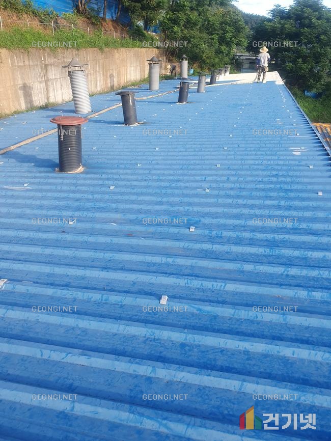 부산학교 단열공사, 우레탄폼으로 에너지 효율 극대화!