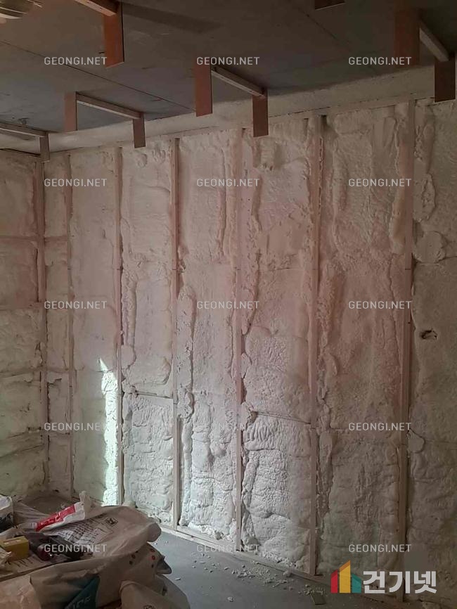 연천군 돈사 우레탄폼 단열공사, 결로 문제와 에너지 효율 극복하기