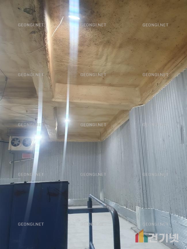 광교 양계장, 우레탄폼 단열공사로 에너지 효율 극대화!