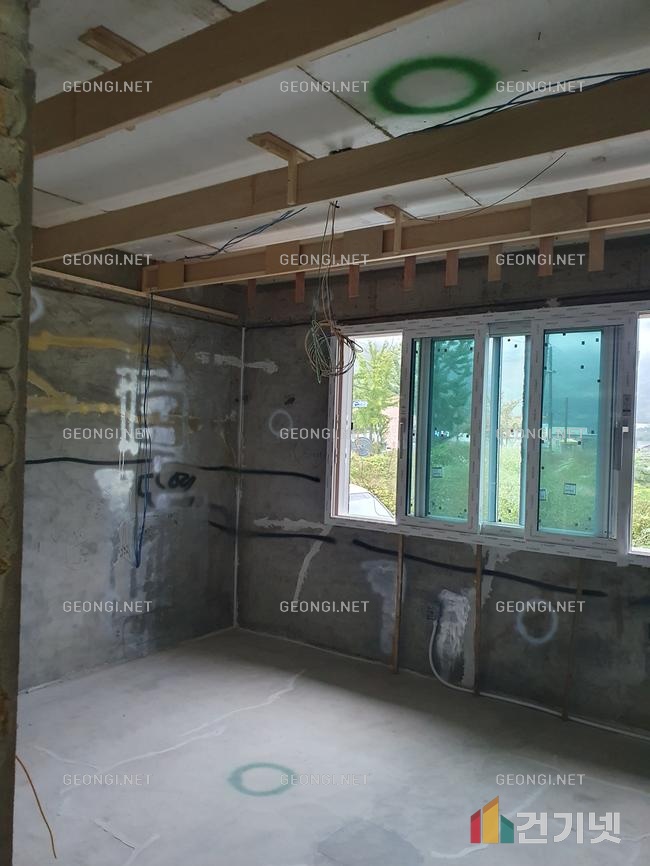 우레탄폼 단열공사로 중구타운하우스 결로 문제 해결하기