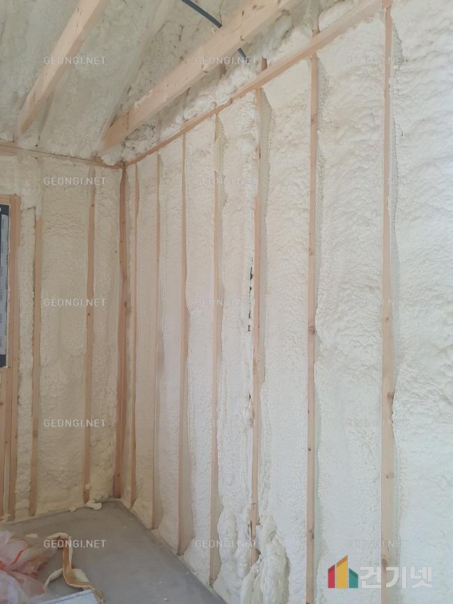 세종시 우레탄폼 단열공사, 결로 문제 해결과 에너지효율 극대화