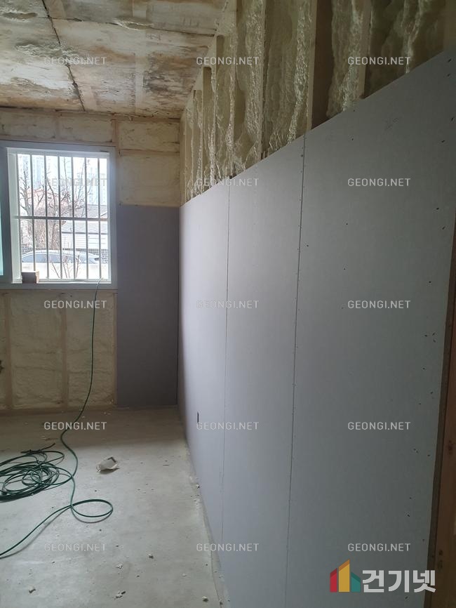 김해시 냉동창고 우레탄폼 단열공사로 에너지 효율 극대화!