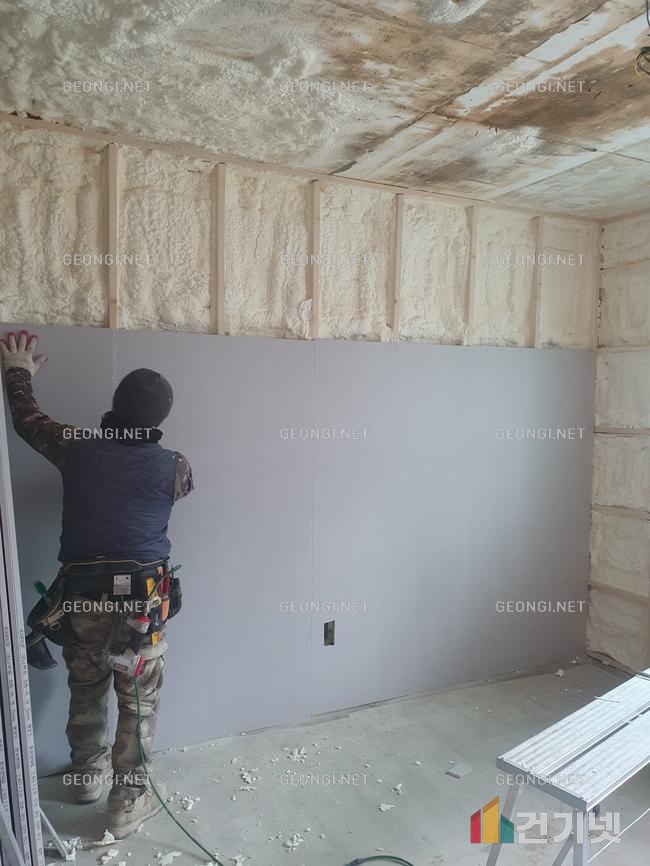신안군 양계장 수성연질폼 단열공사로 에너지효율 극대화!