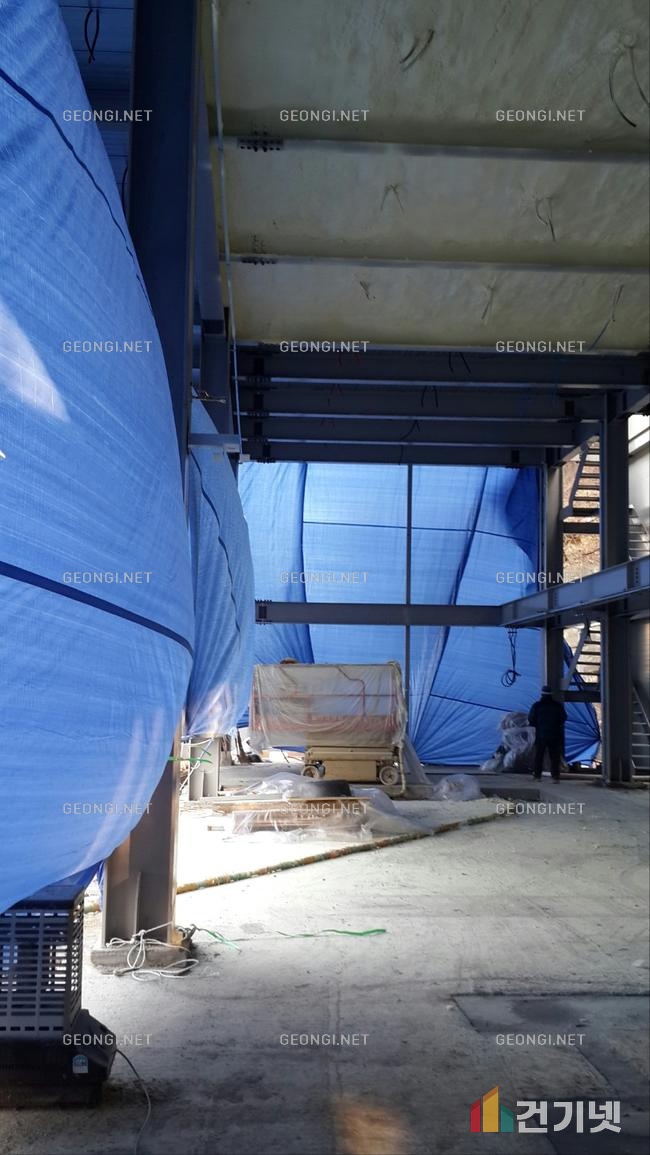 울릉군 냉장시설에 최적화된 경질 우레탄폼 단열공사로 에너지효율 극대화!