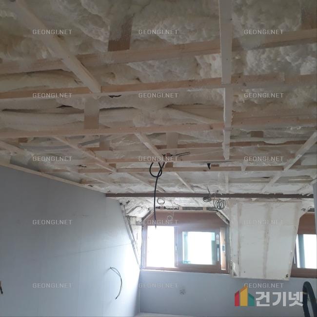 김제시 저온 저장고 우레탄폼 단열공사로 에너지 효율 극대화