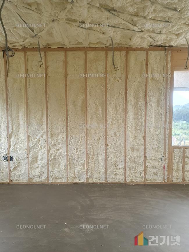 진천군 양돈장 단열공사로 에너지효율 극대화! 우레탄폼의 모든 것