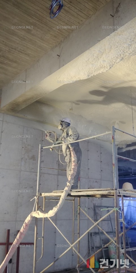 대덕구 우레탄폼 단열공사로 결로 문제 해결 및 에너지 효율 극대화