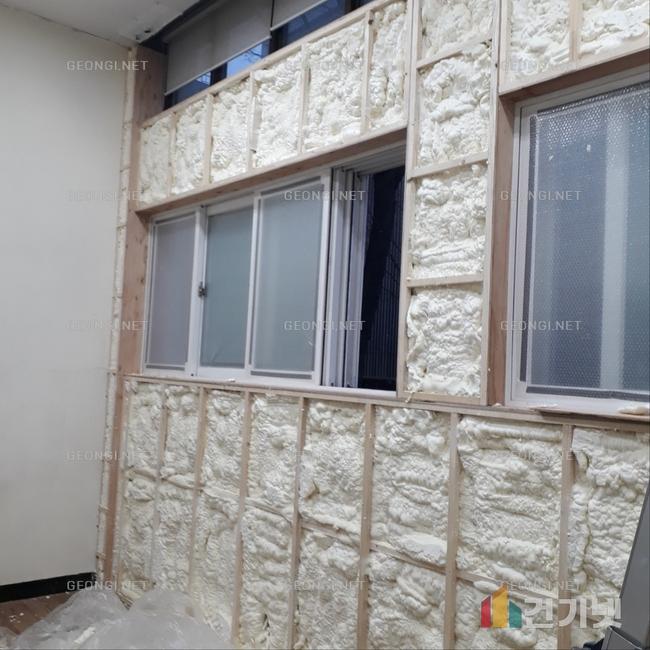 세종시 카페 우레탄폼 단열공사, 에너지 효율과 결로방지 완벽 해결