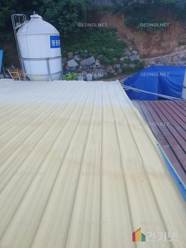 남해군 실내체육관 우레탄폼 단열공사 - 에너지 효율 극대화