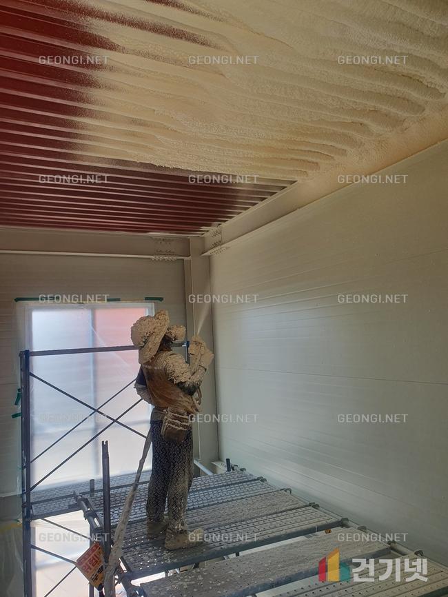 강동구 펜션 난연 우레탄폼 단열공사, 에너지 효율 극대화!