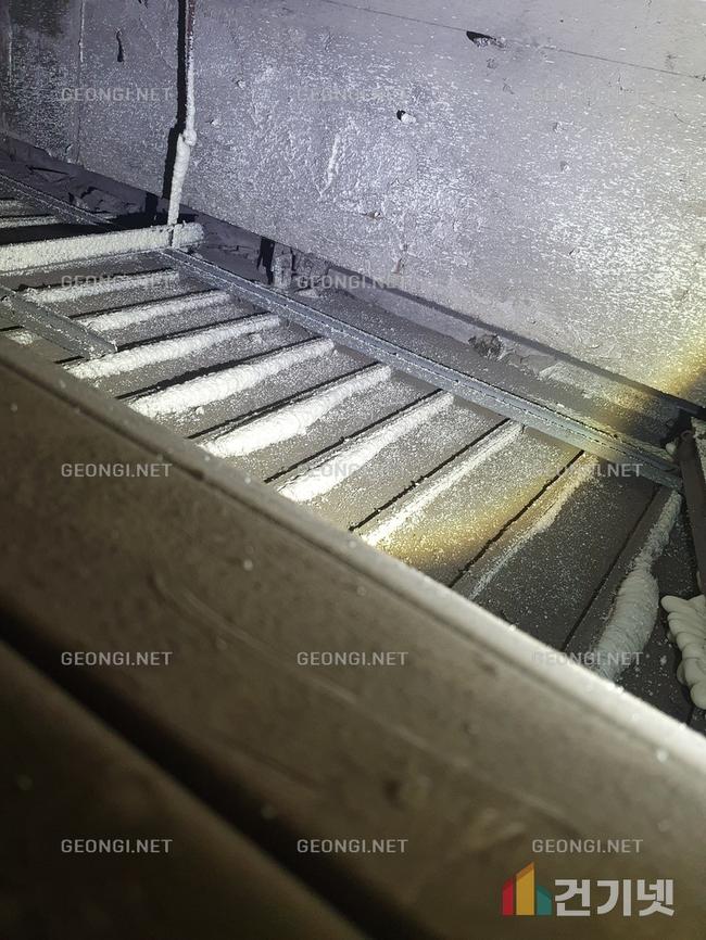 화성시 시골주택 연질 우레탄폼 단열공사, 에너지 효율과 결로 방지의 완벽 해결책