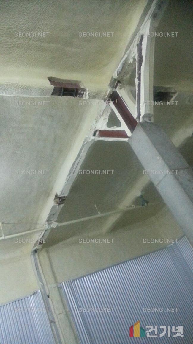 양산시 타운하우스 우레탄폼 단열공사로 에너지 절약과 결로 방지!