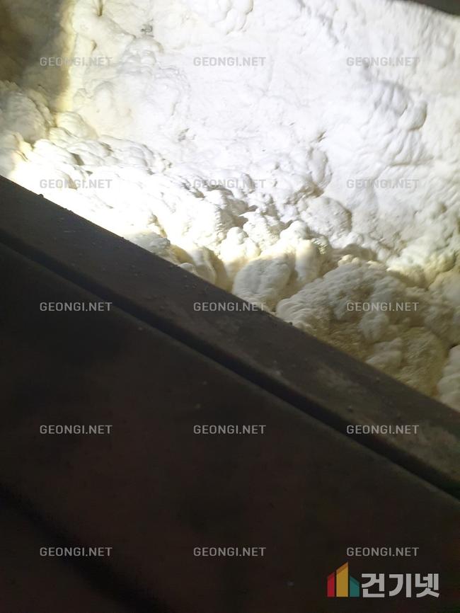 울산 스포츠센터 우레탄폼 단열공사, 에너지 효율과 결로 방지의 최적 선택