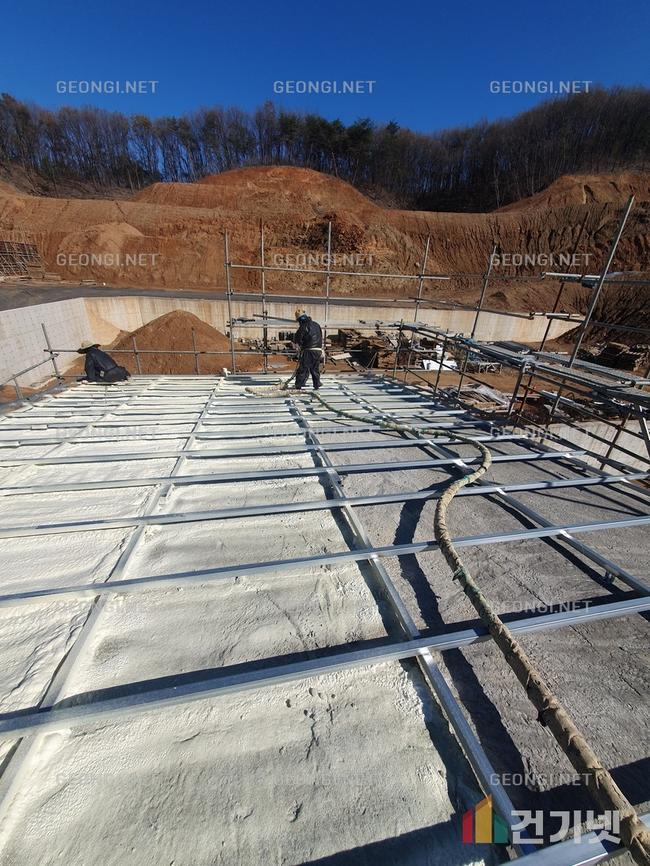 금천구 보온창고 경질우레탄폼 단열공사, 에너지 절감의 시작