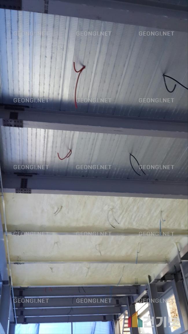 남해군 돈사 연질 우레탄폼 단열공사, 에너지 비용 절감의 해답