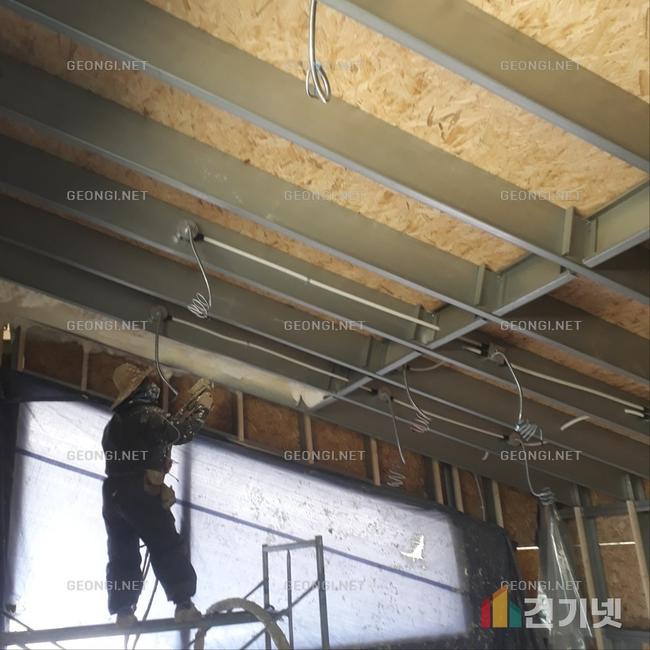 동구 외벽 단열, 우레탄폼으로 에너지 절약 및 결로 방지!