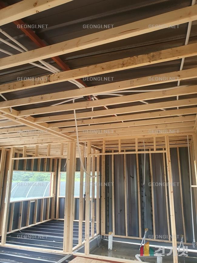 도봉구 컨테이너하우스 단열, 우레탄폼으로 에너지 절약과 결로 방지!