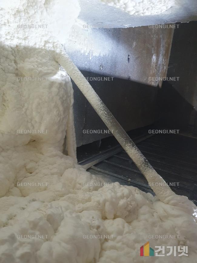 사천시 곡물창고, 경질우레탄폼 단열로 에너지 절약하는 방법