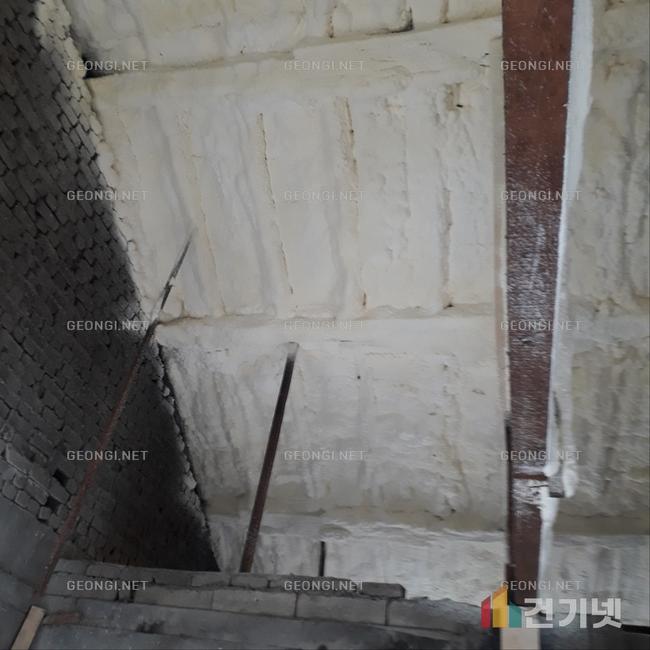 영동군 수성연질폼 난연우레탄폼으로 결로 방지와 에너지 효율 극대화