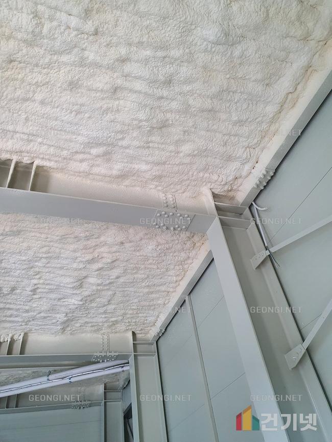 강남구 물류창고 난연 우레탄폼 단열공사, 에너지 절약의 시작