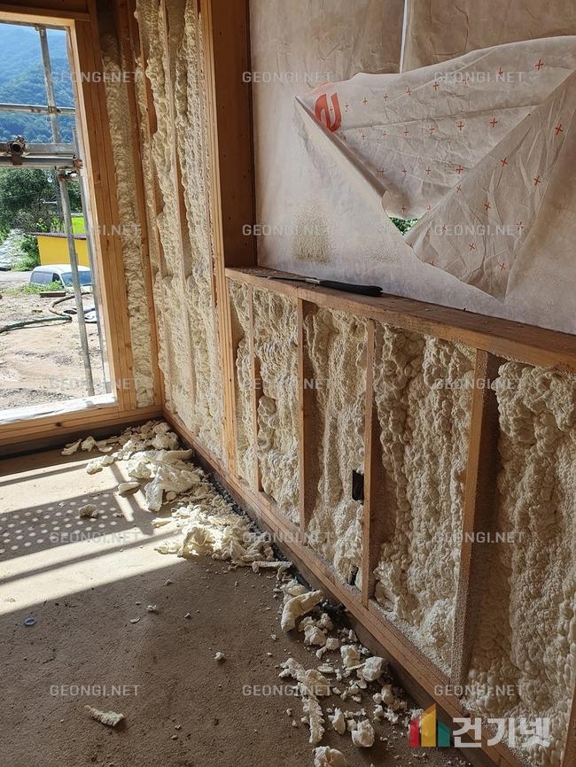 만안구 전문 건기넷의 경질우레탄폼 단열공사로 에너지효율 극대화!