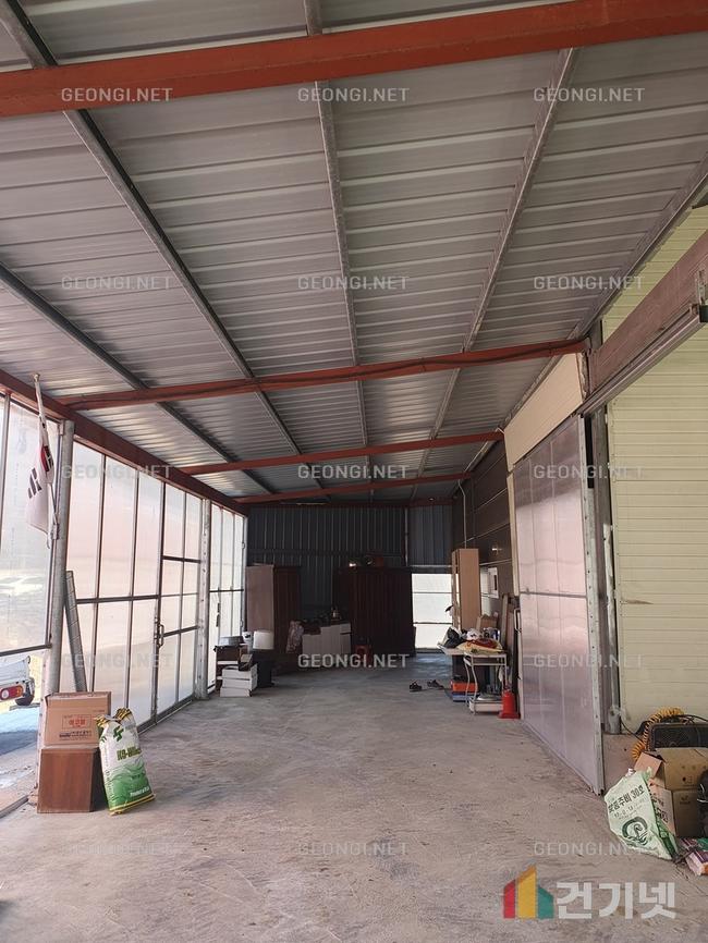 옥천군 목조주택의 에너지 효율을 높이는 경질우레탄폼 단열공사