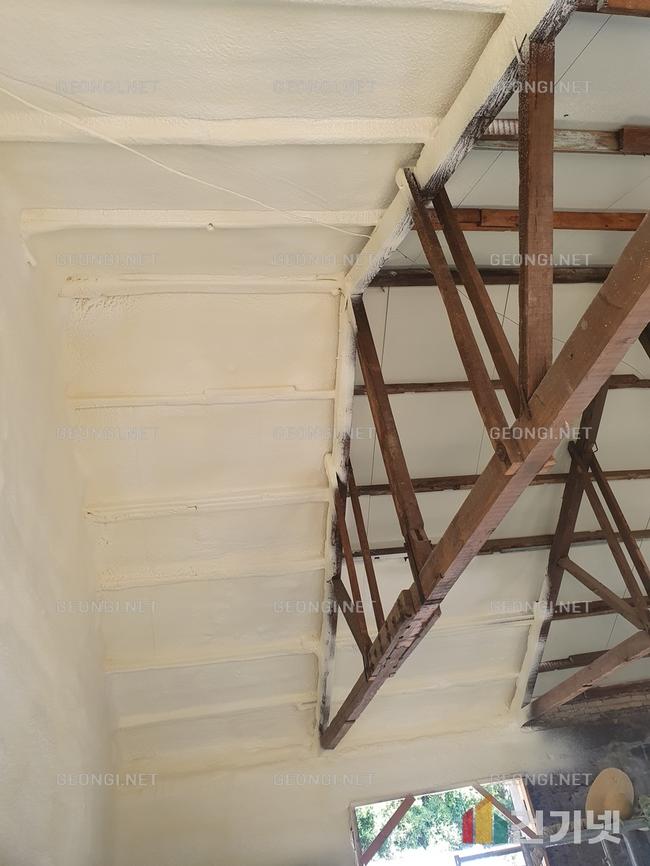 음성군 벽 단열, 우레탄폼 시공으로 에너지 효율 극대화하세요!