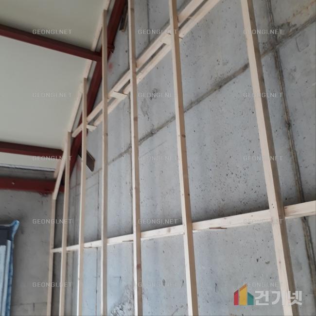 철원군 양돈장에 최적화된 우레탄폼 단열공사로 에너지 효율 극대화