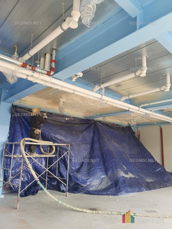 북구펜션 우레탄폼 단열공사로 에너지효율 극대화하기