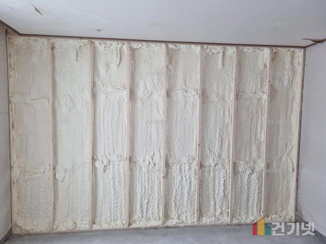 서울 펜션 단열공사, 우레탄폼으로 에너지 효율 극대화!