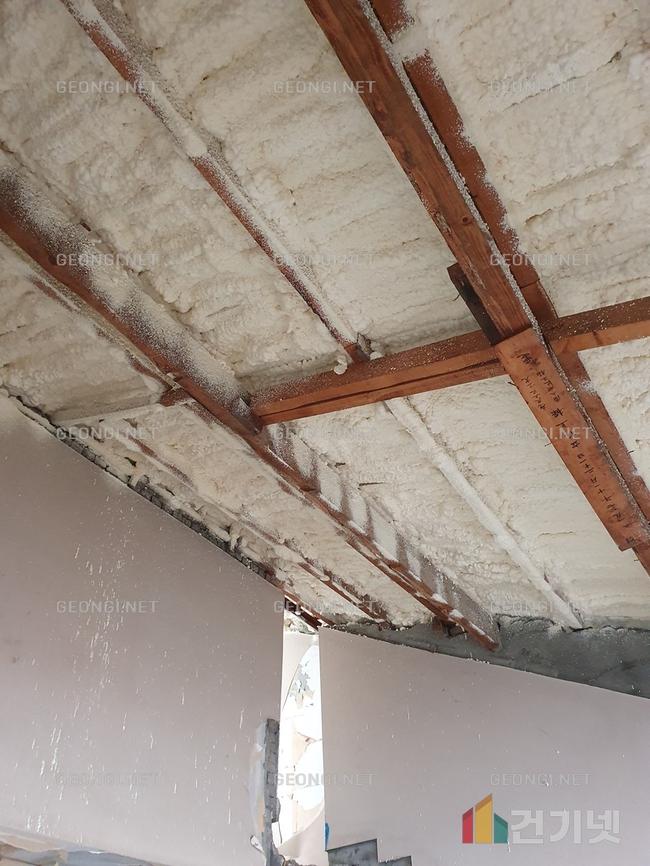 대전 양돈장 우레탄폼 단열공사로 에너지 효율 극대화!