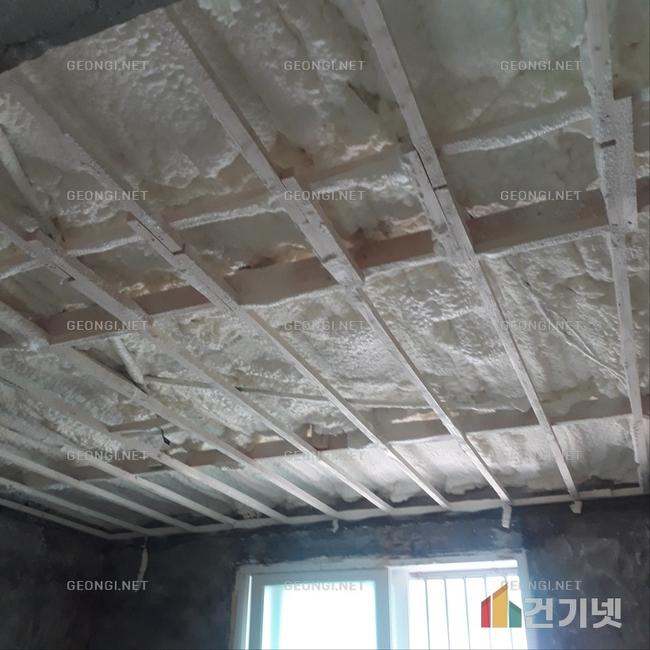 광양시 컨테이너하우스 우레탄폼 단열공사로 에너지 효율 극대화하기