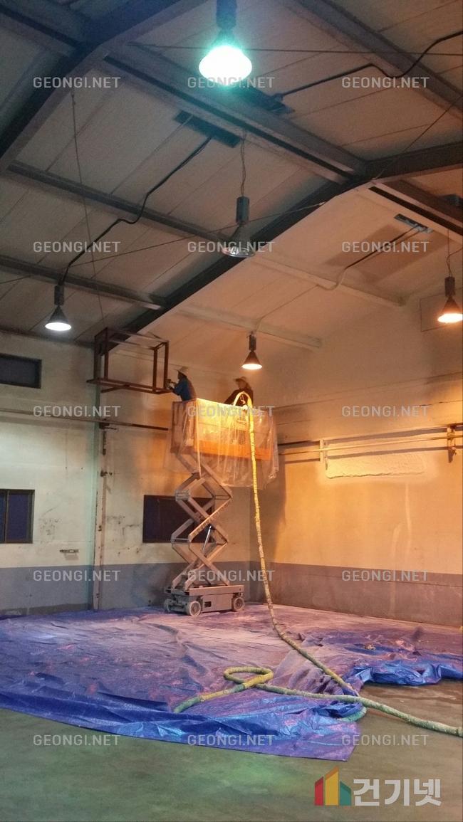 정선군 물류창고 단열, 우레탄폼 시공으로 에너지 효율 극대화!