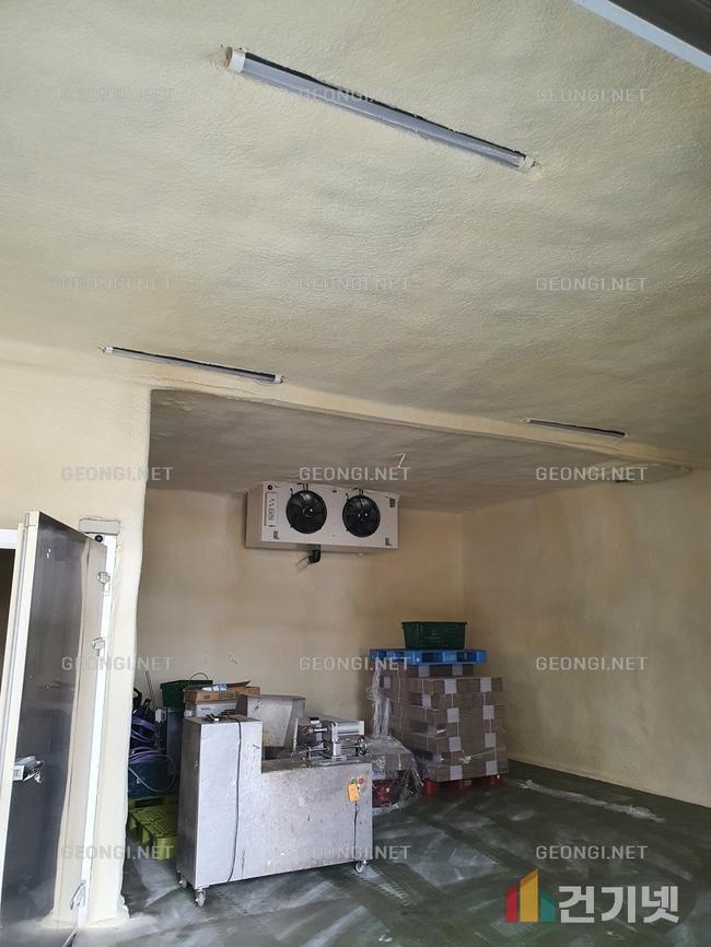 우레탄폼 단열공사로 결로 문제 해결! 김제시 창고형 마트 단열 전문