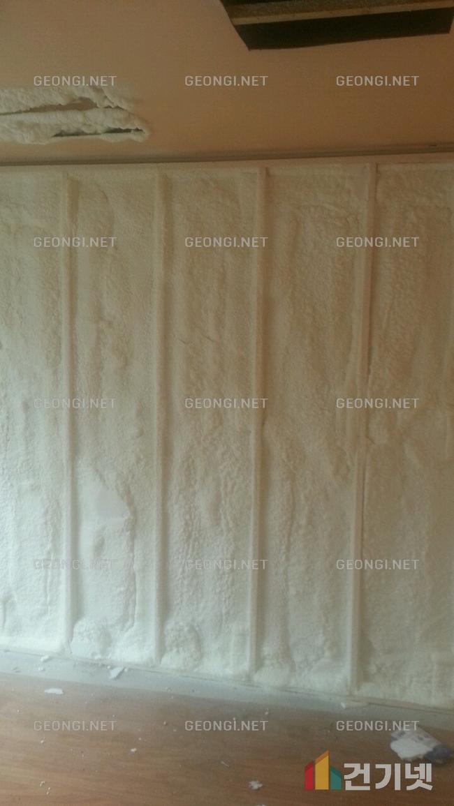 철원군 단열공사, 난연 우레탄폼으로 에너지 효율 극대화!