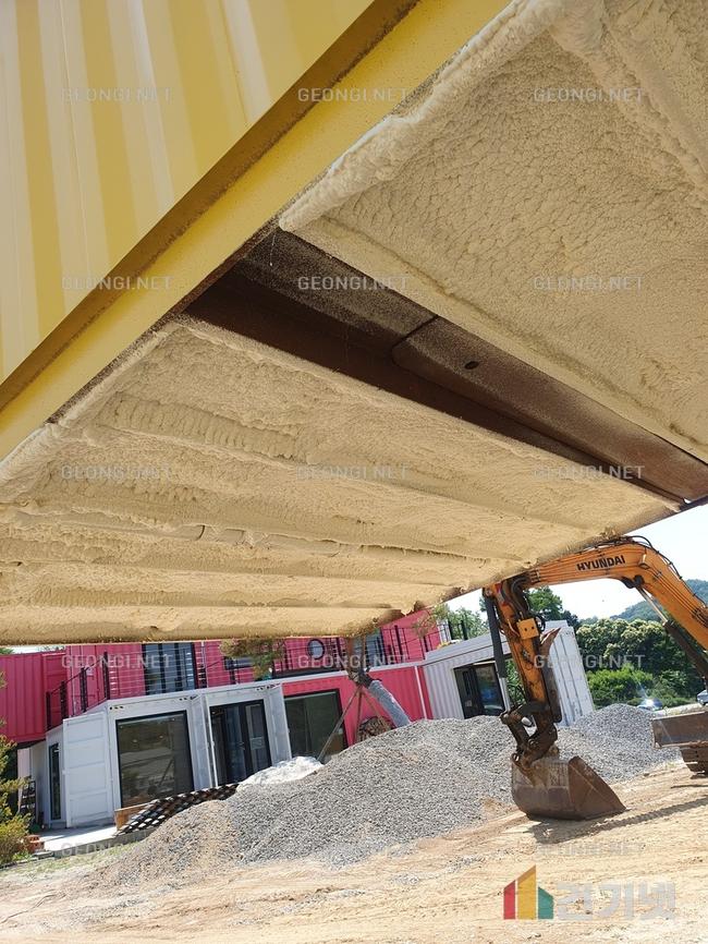 청송군 기숙사 우레탄폼 단열공사, 에너지 효율과 결로 방지 전문