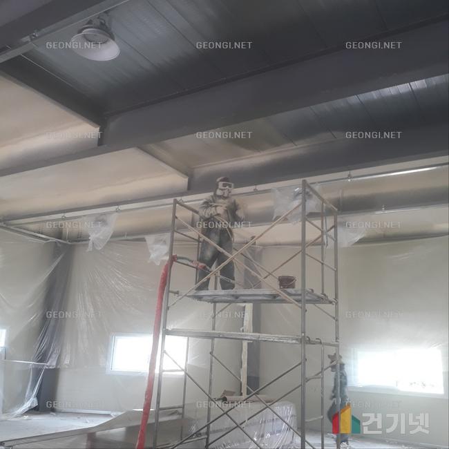 동두천시 타운하우스 우레탄폼 단열공사로 에너지 절약과 결로 방지!