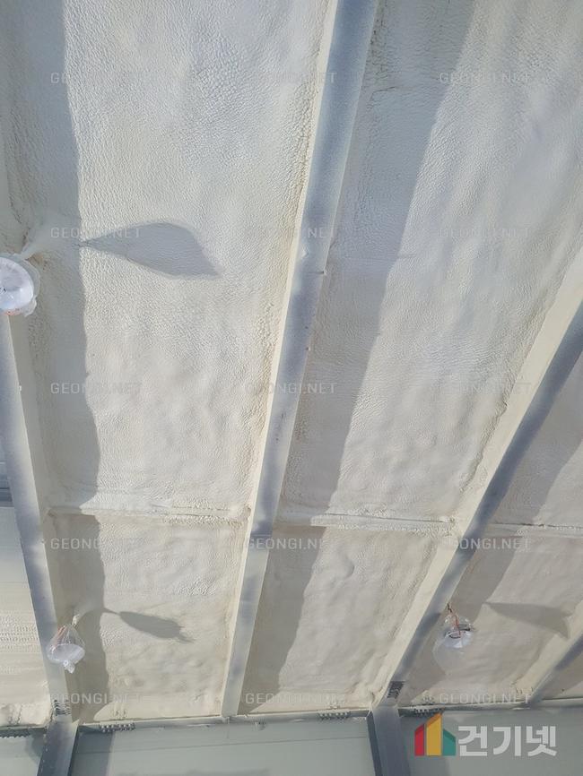 우레탄폼 단열공사로 창녕군병원 에너지 효율 극대화하기