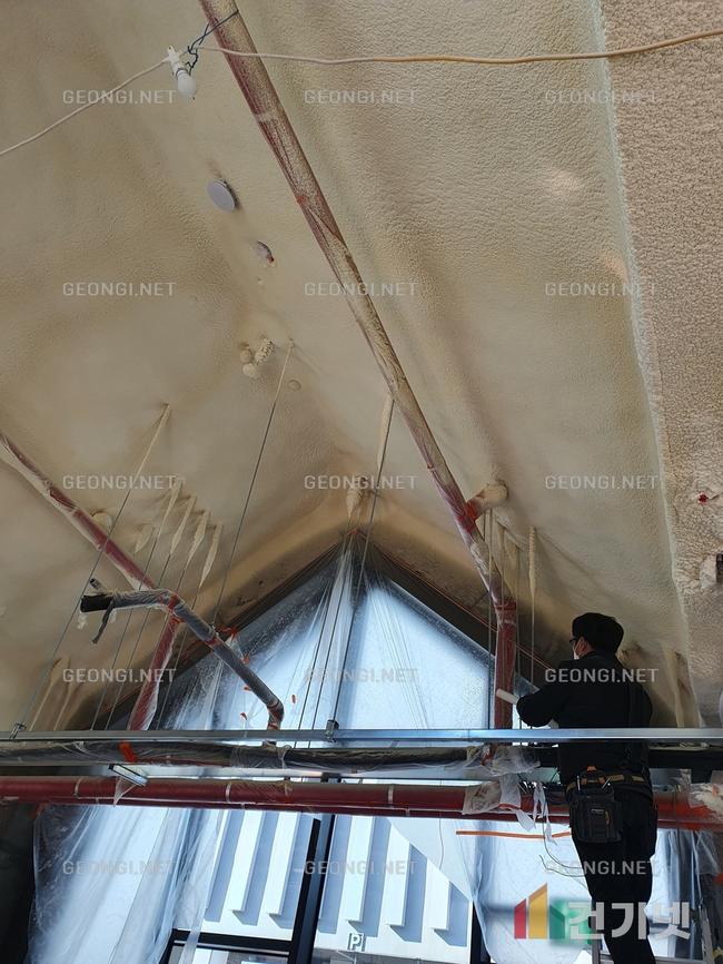 임실군 펜션 우레탄폼 단열공사로 에너지 효율 극대화하기
