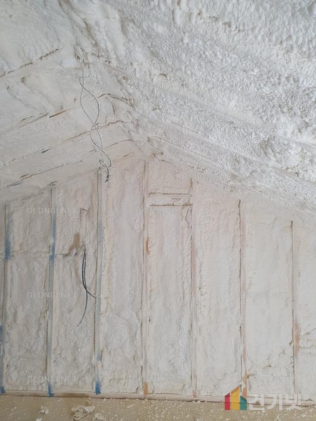 관악구 냉동창고 연질 우레탄폼 단열공사, 에너지 절감의 시작